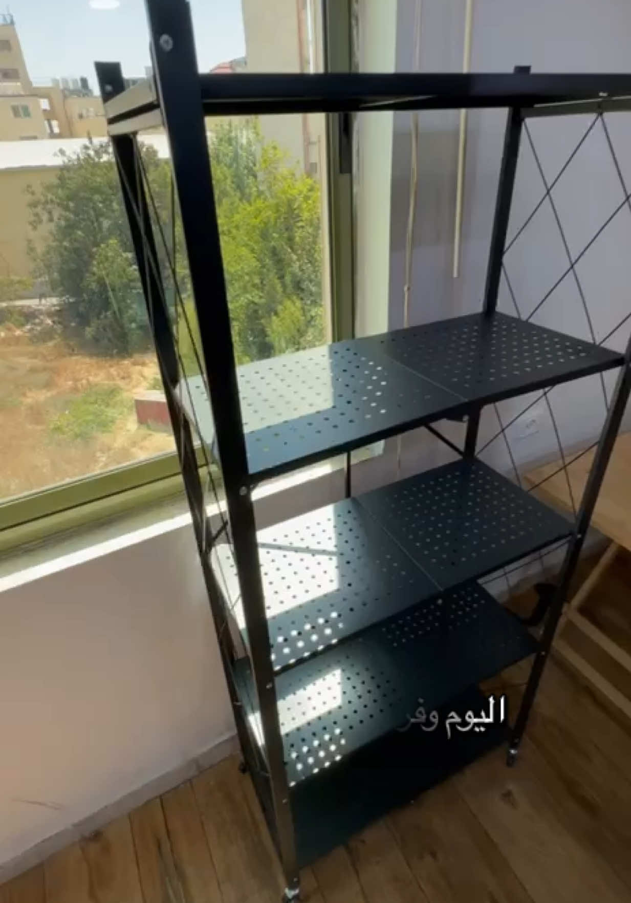 رف حديد سهل الطي والتخزين 5 طبقات بسعر 180 والحرفين بسعر 300                                            رف حديد 4 طبقات بسعر 150 والرفيع بسعر 250  التوصيل متوفر لكافة المناطق