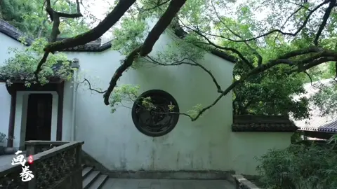 Nếu mai là sương bạc, ta vẫn là ngọn cây. Ôm lấy người trong mộng, giữ ấm suốt đêm dài. #xoaiuc #suyngam  #tinhyeu #canhdep #phongcanhtrunghoa #china #trunghoa #foryou #fypシ