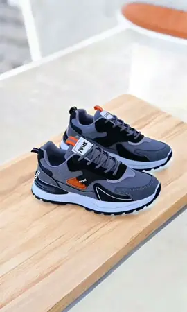 sepatu sneker keren buat santai buat olahraga jogging nyaman di pakai #sneakers #sepatu #sepatuolahraga #sepatusantai 