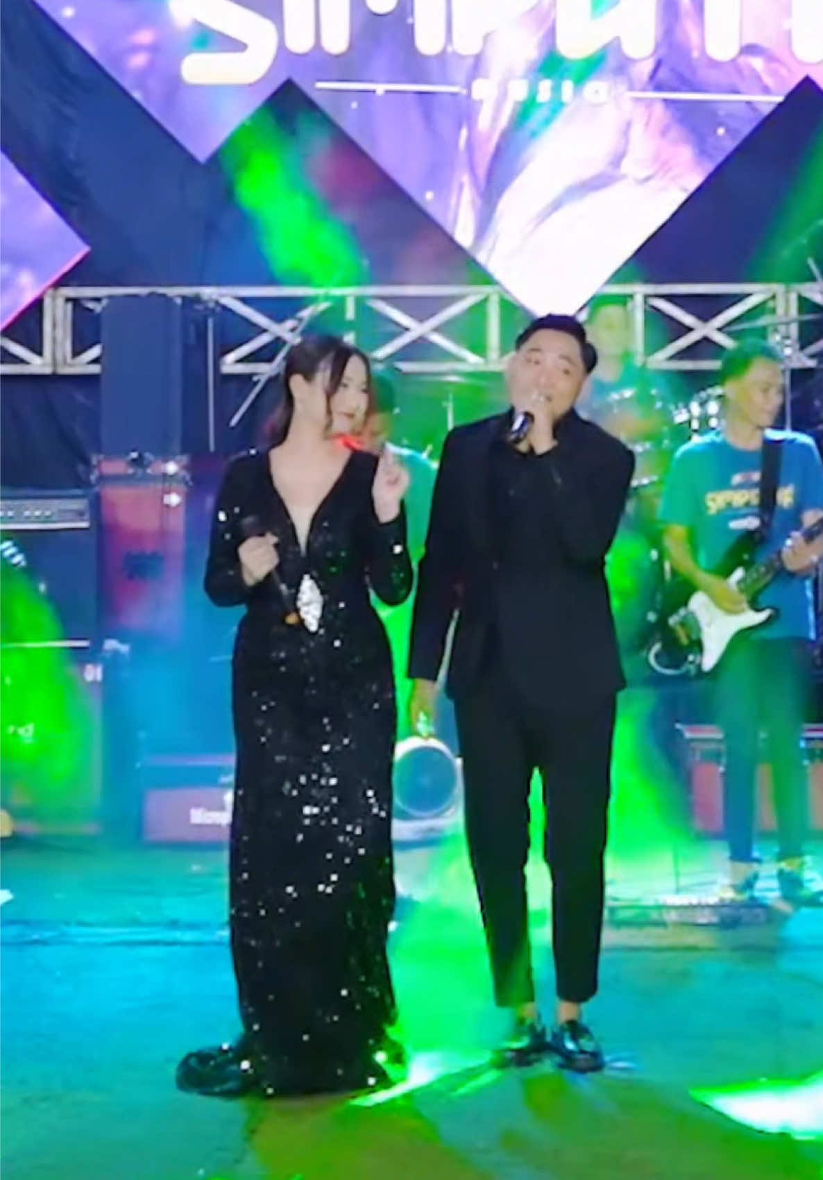 Rindunya hatiku ft @IRWAN KRISDIYANTO sudah tayang dichannel youtube Fira Cantika Official🔥 #dangdut #fy #koplo #fypppppppppppppp #rindunyahatiku #gentabuana #rindu #couple #irwandacademy2 #rawan #simpatikmusic #dangdutkoplo #viral #viralvideo #viraltiktok 