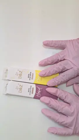 Testando os géis Control da D&Z: Ultra Cover e Nude Shine! Já ouviu falar muito deles? Eu também! Mas será que entregam TUUUDO isso mesmo? Te conto minhas primeiras impressões nesse vídeo — textura, cor, brilho, autonivelamento... sem filtro e sem enrolação! Marca aqui aquela amiga que AMA testar gel novo #NailDesigner #DeZ #UltraCover #NudeShine #UnhasDeGel #PrimeirasImpressões #ReviewDeProdutos