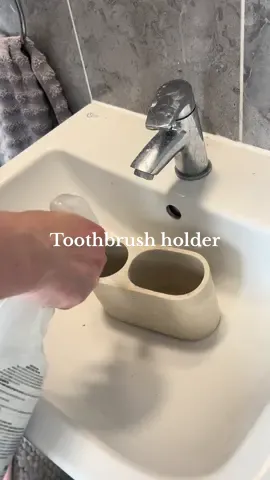 I didn’t leave this to get that bad this time  #bathroomcleaning #toothbrushcleaning #toothbrushholder #bathroomcleanasmr 