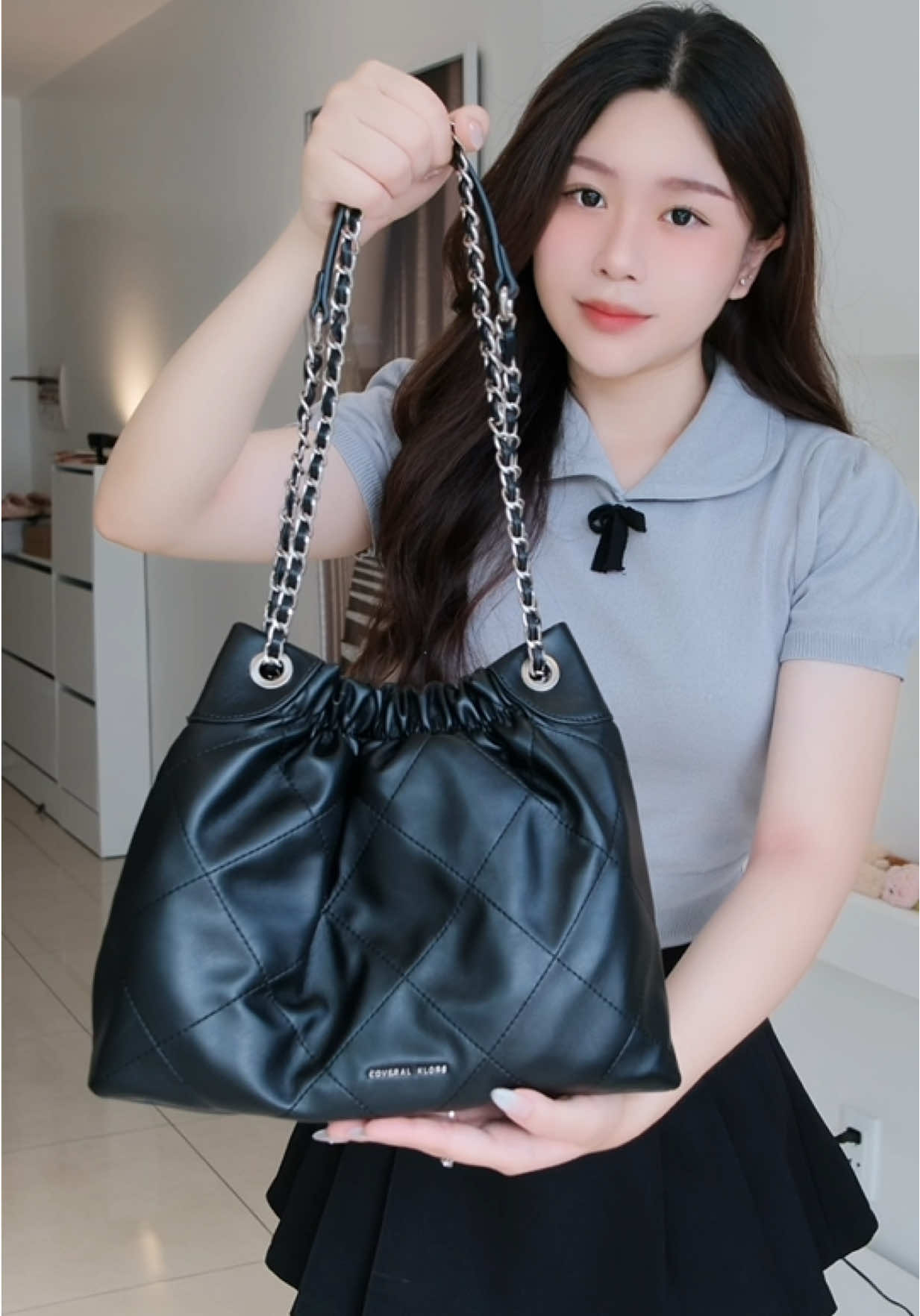 Túi đựng được cả thế giới mà được siêu nhiều quà, giá cũng phải chăng. Thảo thấy làm quà tặng cũng được nha 💖 #thaongometui #tuixinh #reviewtui #TikTokbag #xuhuong #tui 