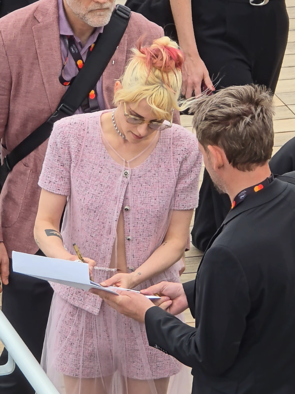 #kristenstewart #kristen #cannesfilmfestival #festivaldecannes #cannes2025 #onregardequoi #filmtok #TikTokFashion 