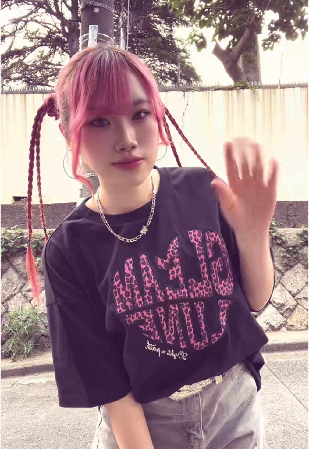 ピンクやめたくないな՞߹ - ߹՞ #selfhairmake #セルフ #ヘアメイク #派手髪アレンジ #ピンク #平成 #avail #fyp #美容学生 