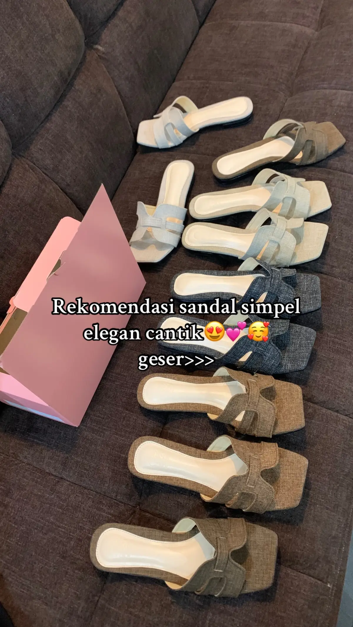 Tunggu apa lagi join live sekarang!!🥵#masukberandafypシ #fypシ゚ #slideshow #liveforthechallenge #fotogesertrend #sandalwanita #sandals #sandalmurah #sandalcantik 