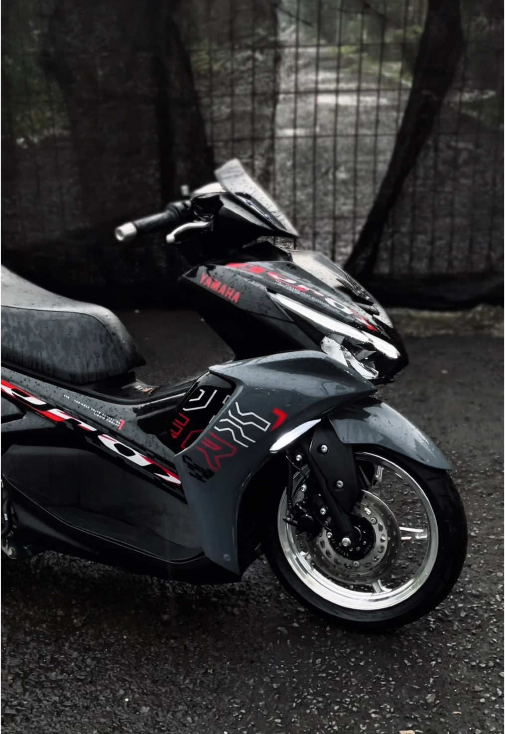 Ujanan yakali ga fyp #aeroxmodifikasi #aerox155 #aeroxblackgrey #fyp 