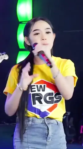 #selviayunda #tresnahnengematah #newrgs #lagumaduraviral 