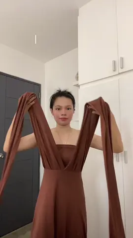 Infinity dress style for formal occasions. #infinitydress #dress #weddingdress #bridesmaidsdresses #bridesmaids #dressforwoman 