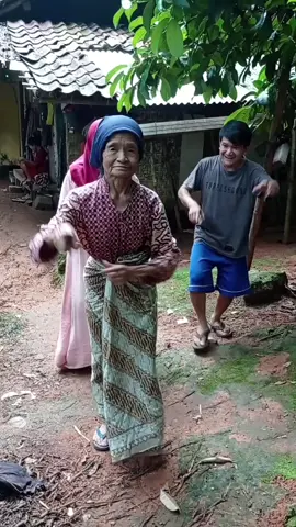 si emak mingpin joged #keseharian #komedi #lucu #kocak #ngakak 