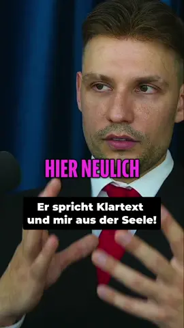 Ausländerkriminalität: Opfer zuerst! Deutschlands harte Wahrheit? Erfahre mehr über die Bedeutung des Schutzes der deutschen Bevölkerung und die Konzentration auf Kriminalitätsopfer. Wir beleuchten einen Fall, in dem ein ausländischer Straftäter nach seiner Haftstrafe illegal nach Deutschland zurückkehrte. Diskutiert wird die Notwendigkeit konsequenter Strafen und Abschiebungen, wie sie in den Vereinigten Arabischen Emiraten praktiziert werden. #Kriminalitätsopfer #Ausländerkriminalität #DeutscheBevölkerung #Abschiebung #VereinigteArabischeEmirate #IllegaleEinwanderung #PolitikDiskussion #Strafverfolgung #GesetzUndOrdnung #KriminelleAusweisung