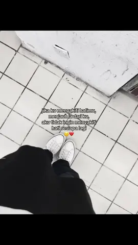 #b12 #fyppppppppppppppppppppppp #foryoupage #4u #fypdong #masukberandafyp #fypシ゚ #fypシ゚viral🖤tiktok #fypppppppp #livephoto #quotes #nkbahagia #kwndhbahagia #hatemysellf #hatemyfriendly #galaubrutal #sad #tellmeifuhate 