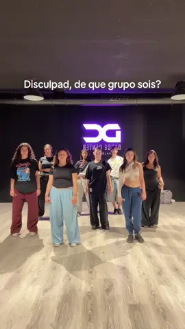 😎😎😎 •Btw nos faltan 2 miembros en el vídeo 😞• #bailarin #bailarina #danza #baile #dance #dancecentervalencia 