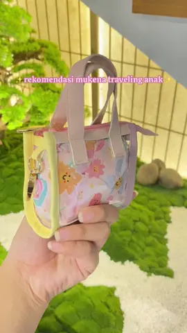 Mukena Anak Traveling Quincy Udah Restok Lagi Nih Guys😍Buruan Di Chekout😍🫶🏻🥰##belimukena #fyp #mukenacantik #mukenamewah #mukenaambyar #mukenaanak #beliditiktokshop #fypシ゚ #mukenatravelanak 