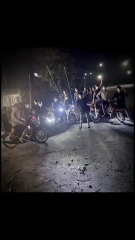 chợt nhận ra tuyết rơi khung cửa sổ#xhtiktok #viral #boypho✈️ #chatbien 
