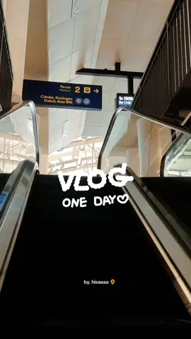 Ceritanya One Day Trip di Jkt mumpung long weekend. Memutuskan liburan low budget dan target 10.000 langkah sehari.  🏖 Pantai Ancol  🏛 Kota Tua  🍢 Jajan dimana saja #PlacesToVisit #views #activity #fyp #fypシ #fypage #jakarta #ancol #kotatuajakarta 