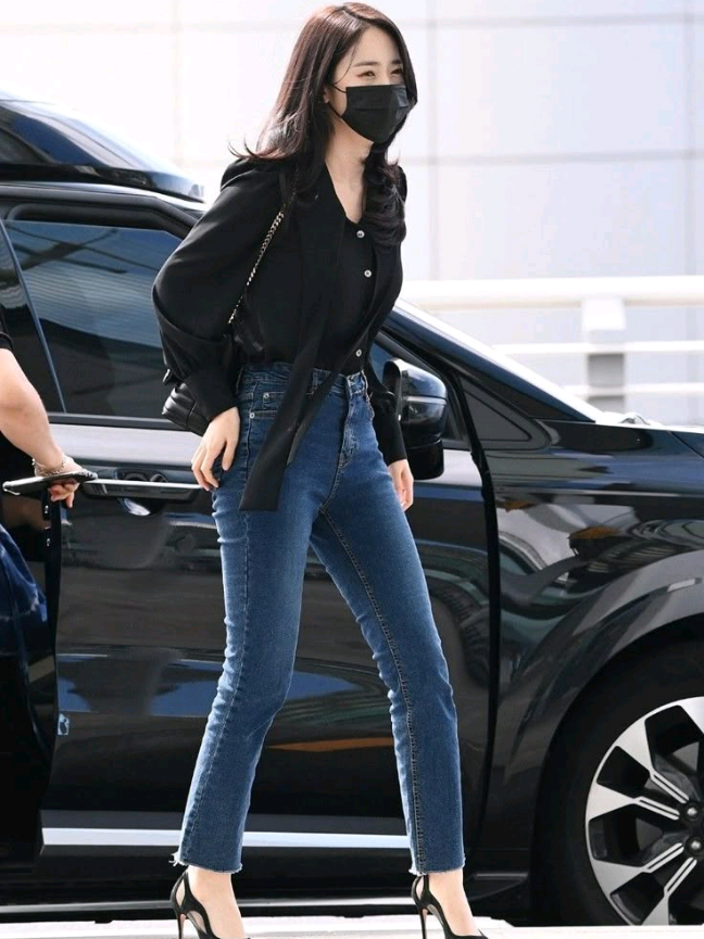 @OOTWUDE Inspiration Outfit Ideas Everyday #koreanstyle #fashiontiktok #trending #KoreanOutfitIdeas #inspirationoutfit 