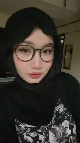 dan... i love pashmina ansel shawl @tiebymin official 