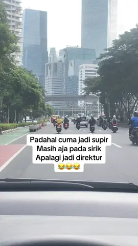 Lika liku jadi driver jepang part 40 Jadi badut aja kali ya biar kaga pada sirik #CapCut  #capcut  #murahnikmatlezat  #captureramadanspark  #trend  #driverpunyacerita  #driverjepang  #kulipabrik  #pejuangrupiah  #fyp  #2025  #pejuanglokal  #mm2100cibitung  #fypagetiktok  #drivermuda 