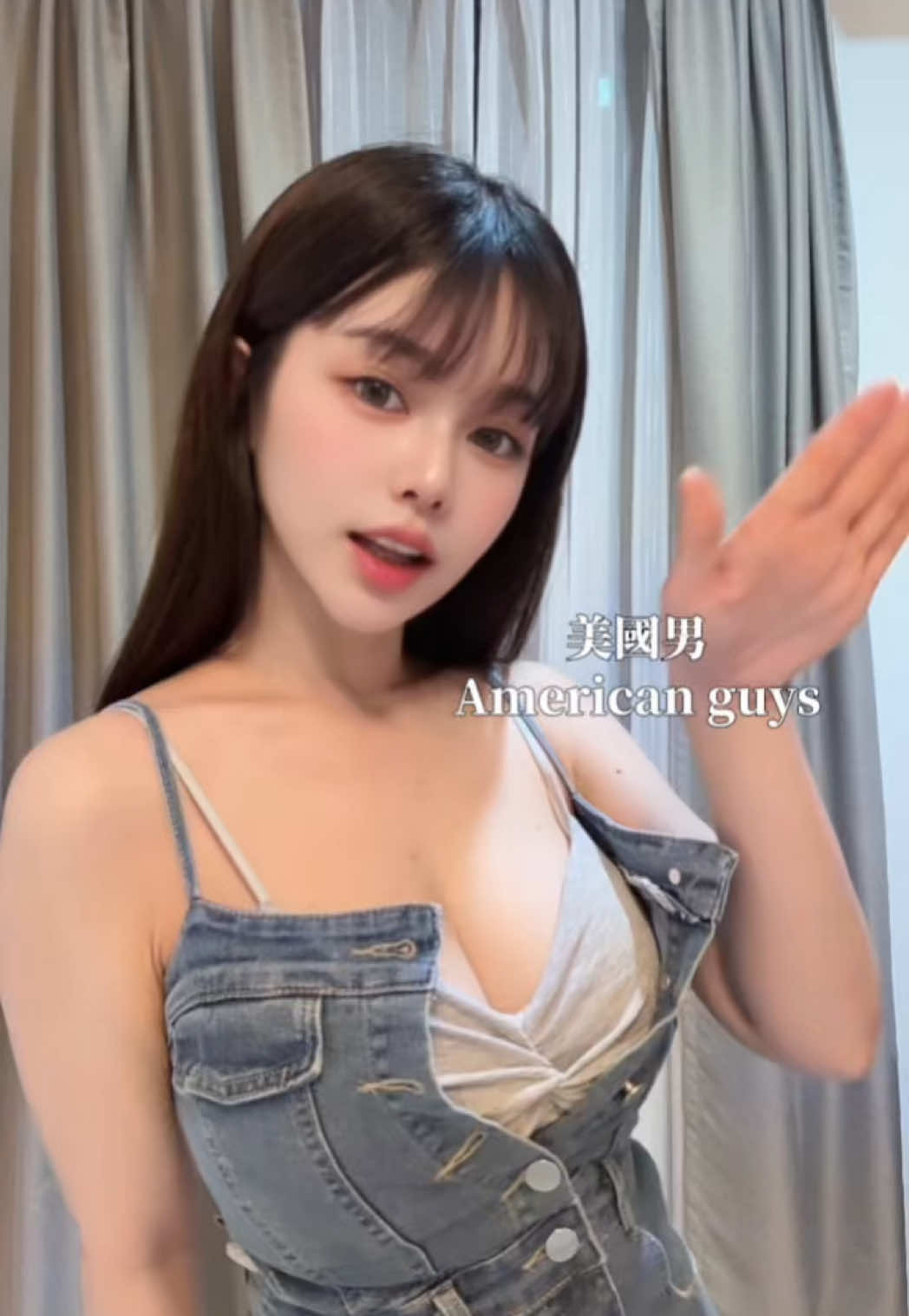 長大了⋯⋯我全包！🤭 昨天有新加坡同學問我 台灣現在幾點 我第一個反應是 「他一定沒交過台灣女友🤣」
