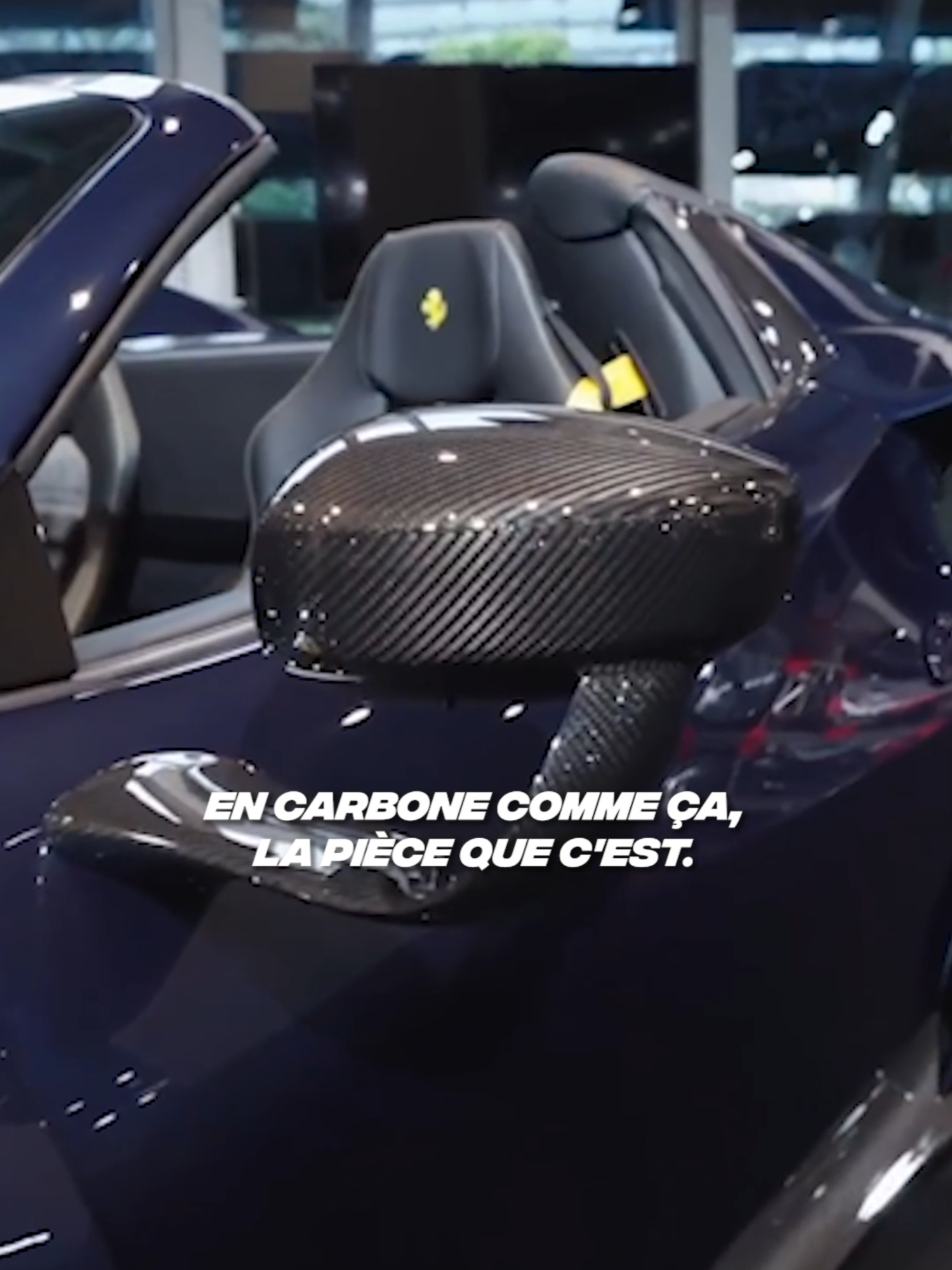C’est quoi cette pièce ?? 🤯 La voiture est juste FOLLE #ferrari #f8 #tributo #voiture #sportcar #luxe #gmk