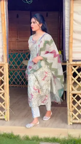 meri jaan kisi ne jaan ko jate dekha hai 🖤❤️🙏#trending #bihar #kanpur #patna #trind #fy #foryoupage #missanjanaalawar 