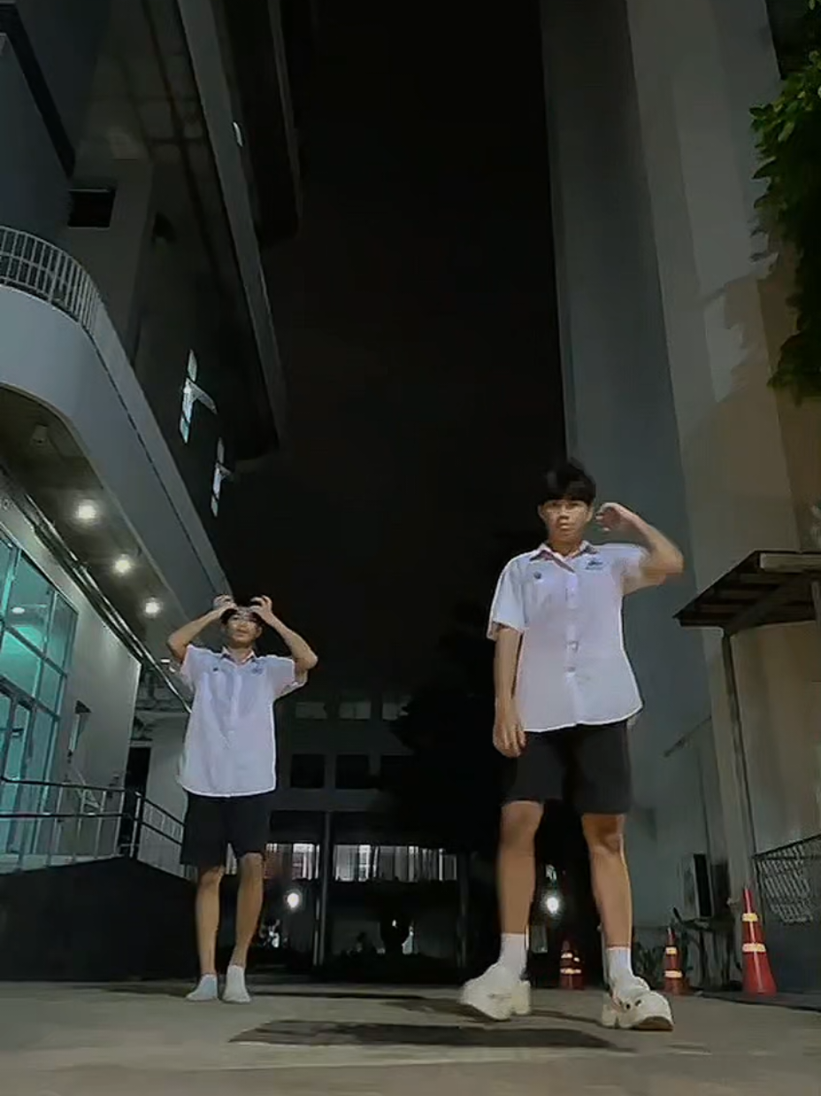 ❤ไม่ได้ตั้งใจดำ💚 โรงเรียนจอมสุรางค์อุปถัมภ์ ขออนุญาตครับ แกะท่า10นาทีขออภัยในความไม่เป๊ะนะครับ #รอบเพลงเร็ว #ไม่ได้ตั้งใจดํา #แดนซ์นาหลวง #ชิงช้าสวรรค์2025 #workpoint23 #โรงเรียนจอมสุรางค์อุปถัมภ์ #เทรนด์วันนี้ @Icy intharak 