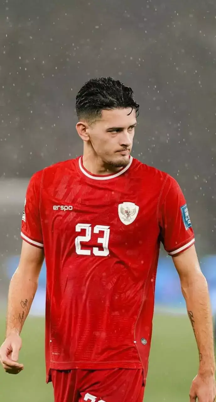 Bagi bagi foto Justin hubner #fypage #fyp #premantimnas #justinhubner #4u #4upage #bismillah #bismillahfyp #timnasindonesia @Justin Quincy Hubner 