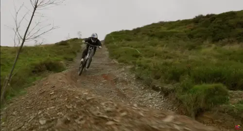 My second edit ever any tips?#edit #housemusic #mountainbike #mtd #bike #freeride #fyp #racing 