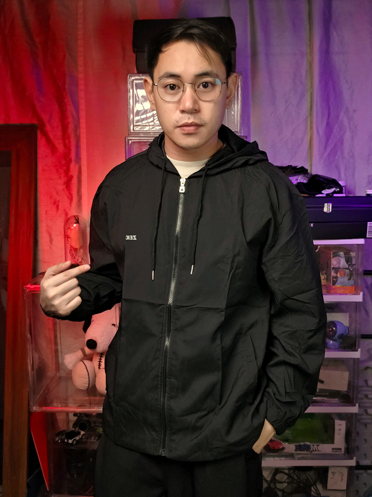 naiintindihan ko na kung bakit maraming may gusto ng solid black rain jacket nato kasi ang simple lang niya pero solid pamorma #rainjacket #rainjacketformen #rainjacketrecommendation #jacketformen #jacketoutfitformen #jacketforjogging #jacketforrunning #motorjacket #jacketformotorcycling