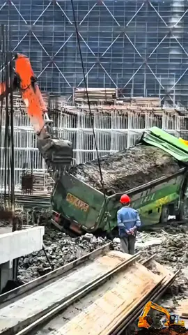 #xuhuong #excavator #operator_excavator #mayxuc 