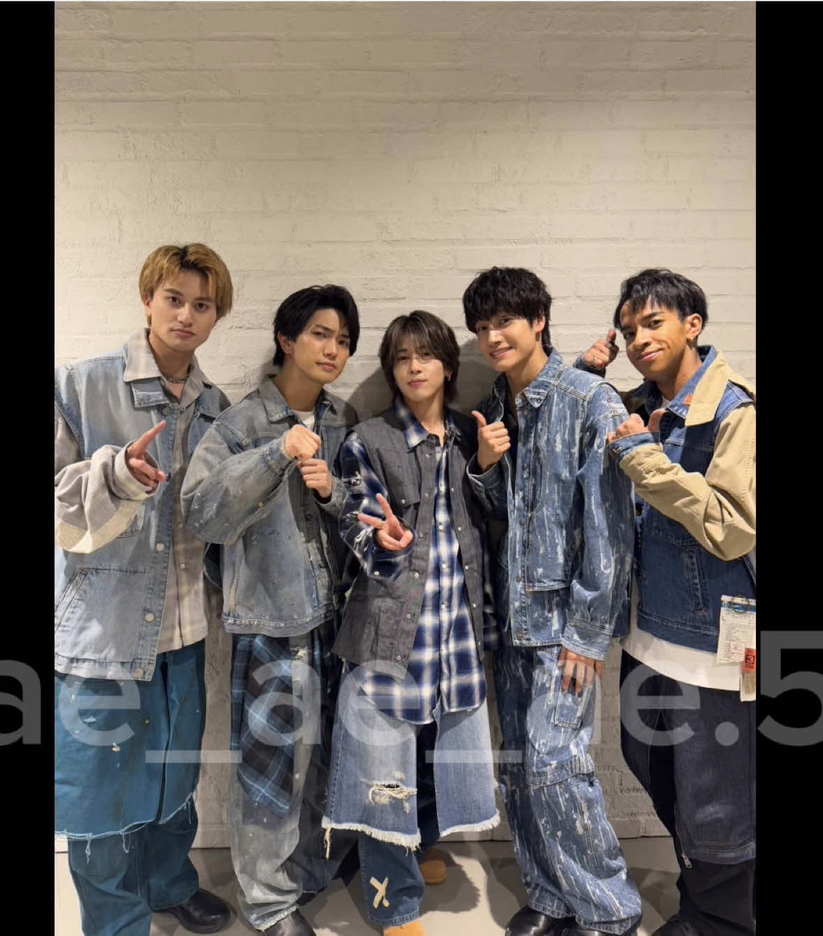 Aぇ！groupデビュー1周年おめでとうございます🎉 大好きを詰め込んだらまとまりのないものになっちゃいました😅 これからも共に見た事の無い景色を見に行きましょう✨ #aえgroup #aぇ担さんと繋がりたい #正門良規 #末澤誠也 #草間リチャード敬太 #小島健 #佐野晶哉 