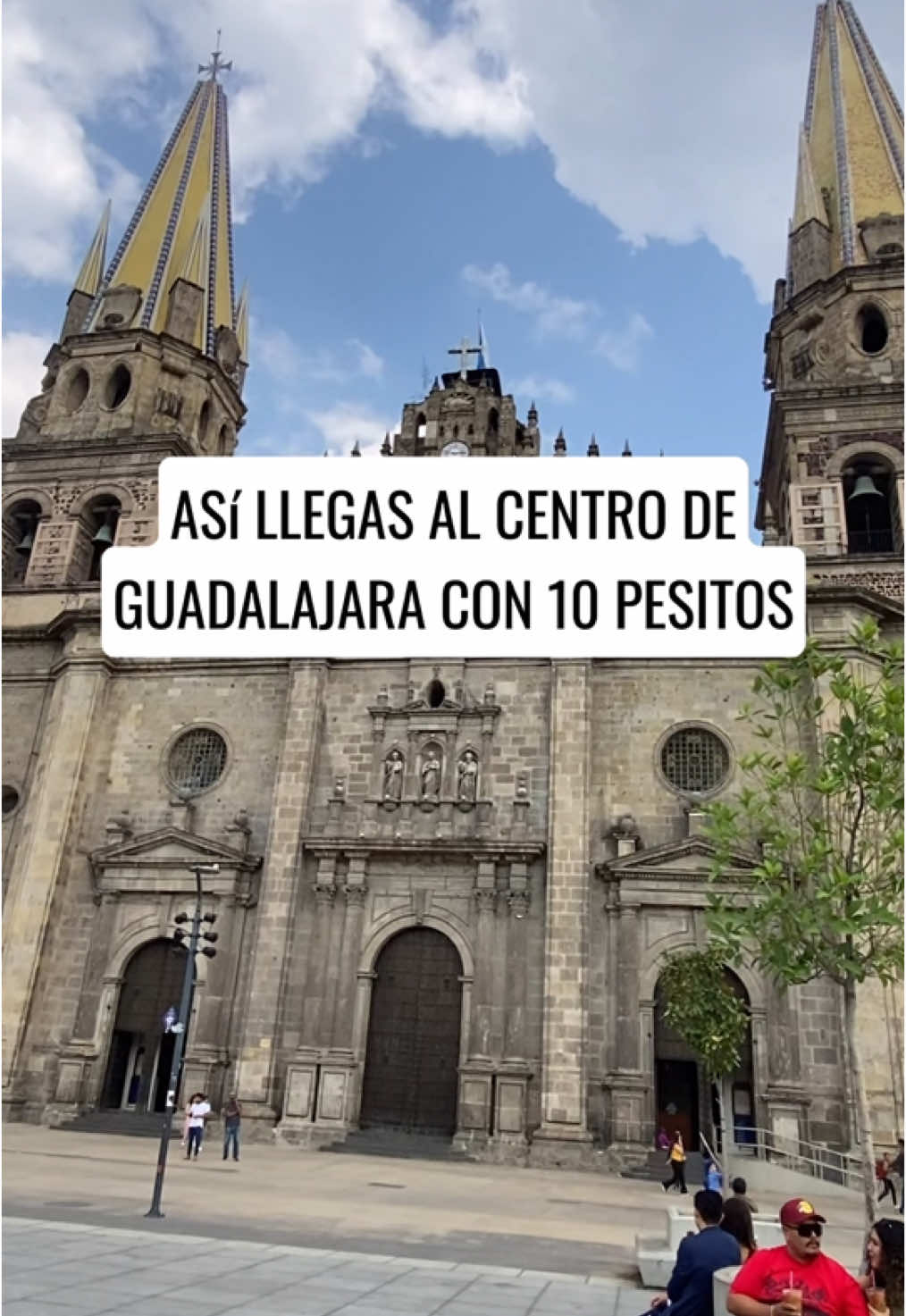 Del aeropuerto al CENTRO de GUADALAJARA con solo 10 PESITOS😨 #viral #tendencia #guadalajara #centrohistorico #Aeropuerto