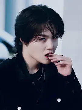 buaya nya para teume 🤗🥰 [ #doyoung #treasure #yg_treasure #teume #foryou #fyp #tiktok #xzyabc #bxyza #xbcyza #ruzz7_too ]
