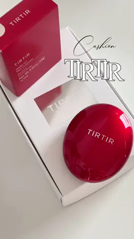 Cushion TirTir Mask Fit màu đỏ là dòng pán chạy nhất của hãng luôn @TIRTIR Inc. #tirtir #cushion #tirtircushion #kiemdau #goclamdep #beauty #foryou #xuhuong #laiuskincare 
