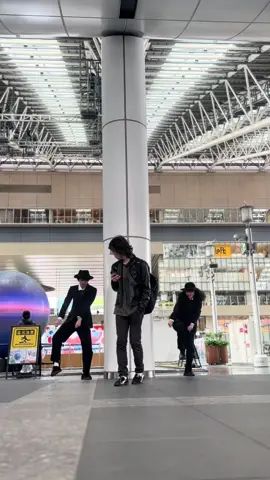Back dancer surprise🤫 #michaeljackson #mj #kingofpop #smoothcriminal 