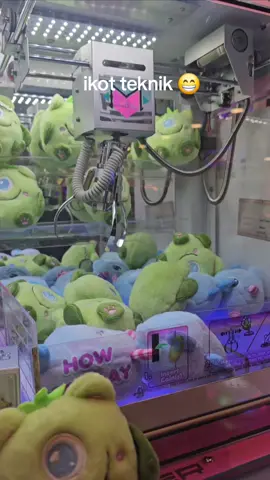 #clawmachine #arcade #tomsworldph #win 