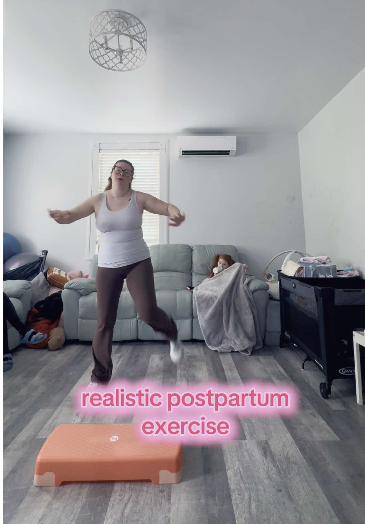 Working on being the best version of myself @ 12 weeks postpartum 🫶🏻 #creatorsearchinsights #momfitnessjourney #postpartumbody 