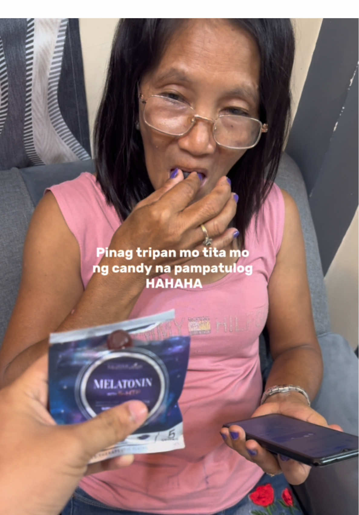 Bukas ko nalang sa kanya sasabihin na pampatulog yung pinakain ko sa kanya HAHAHHA #melatonin #melatoninforsleep #melatoningummies #melatoningummiesforsleep 