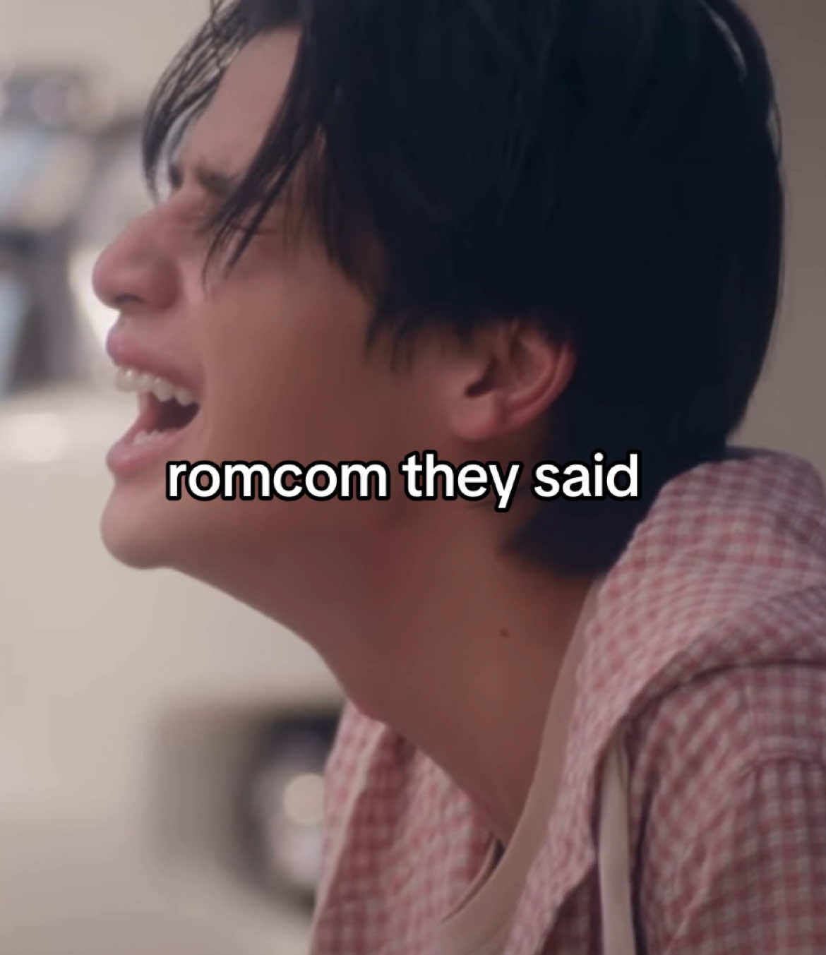 “Romantic therapy” I think he needs therapy #sweettoothgooddentist #markohm #ohmtpk #mmarkpkk #ohmthipakorn #gmmtv #stgd 