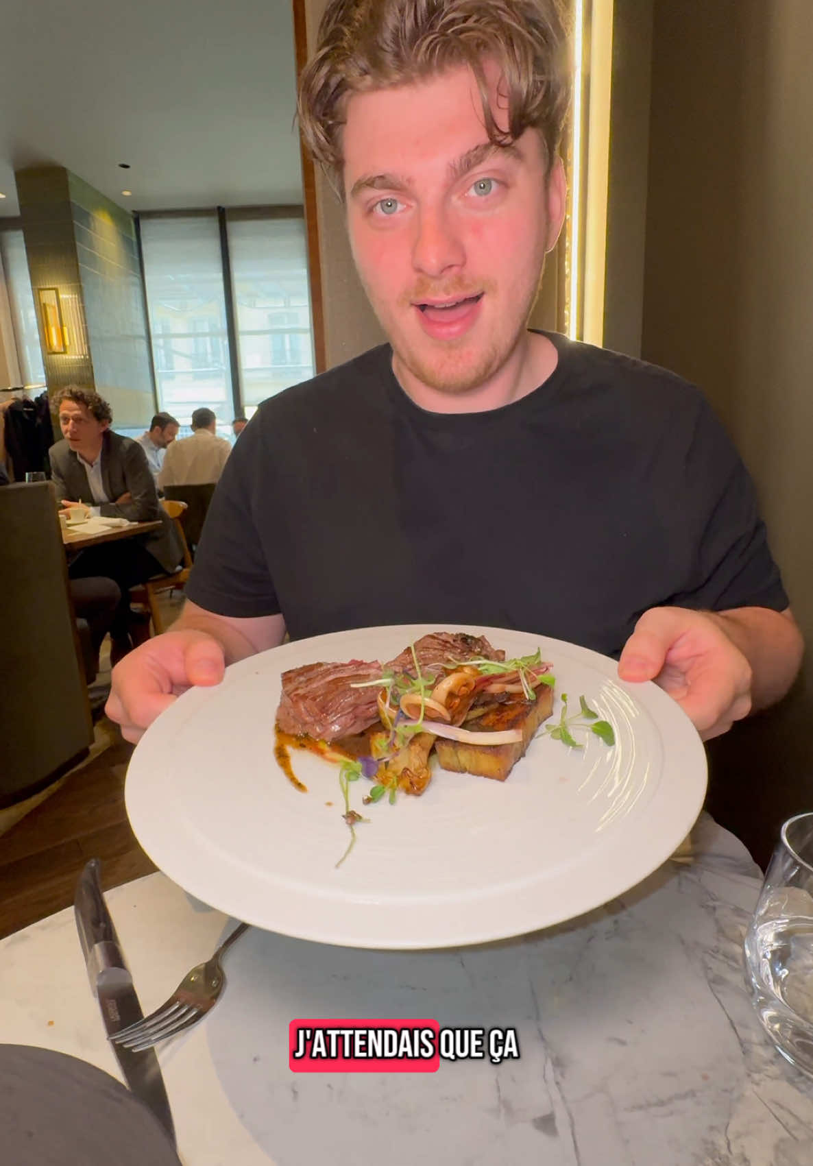 C’était incroyable et tout ça pour seulement 39€ ! 😱. Invitation. @Restaurant Sphere Paris #restaurant #paris #invitation