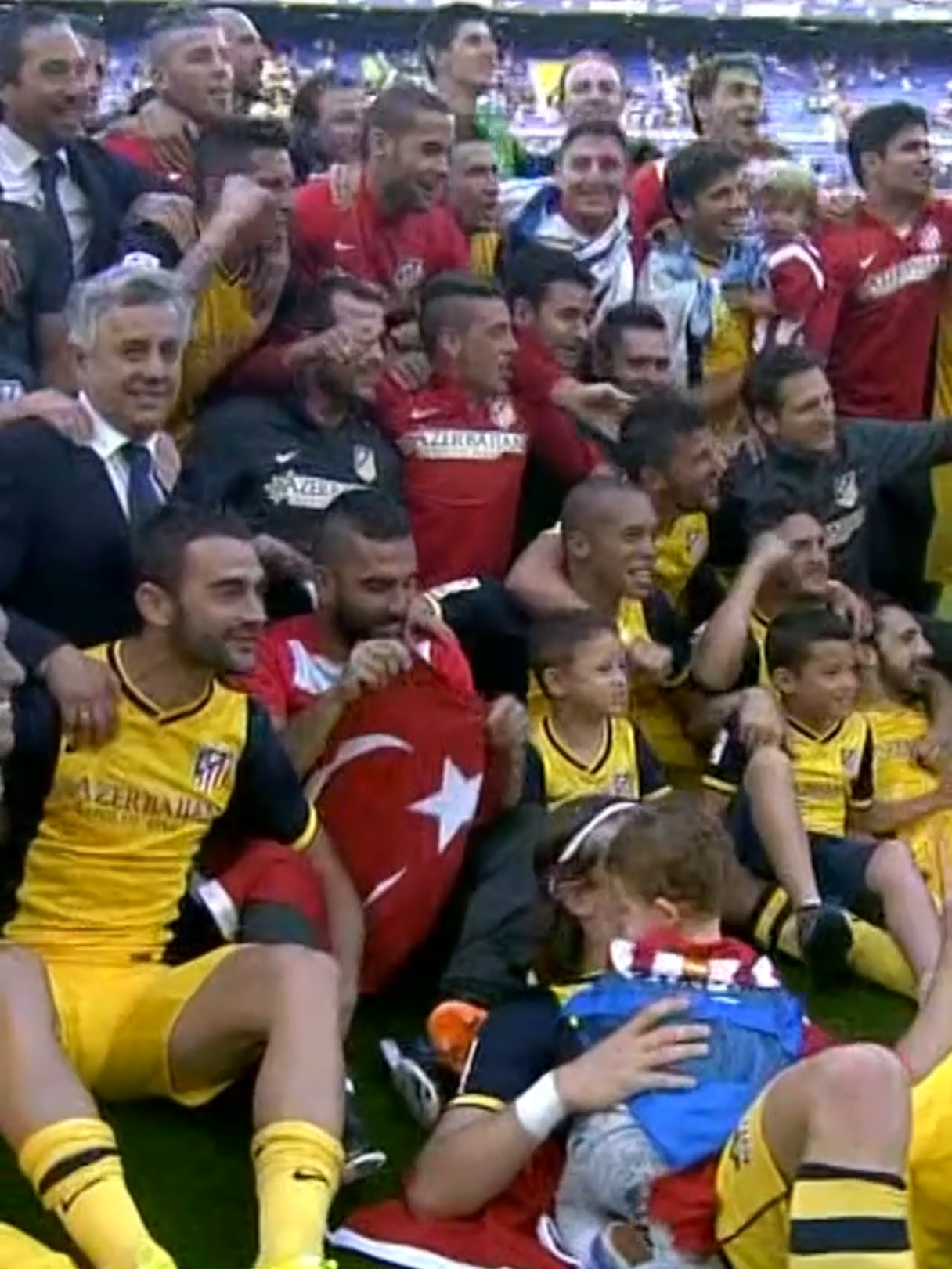 Unforgettable Day. 💫 ❤🤍 #OnThisDay in 2014, @atleticodemadrid achieved their 🔟th #LALIGAEASPORTS. #TikTokFootballAcademy #DeportesEnTikTok