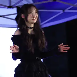 shes so pretty #archiveloona #이달의소녀 #loonatheworld #loona #chuu 