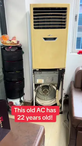 This old AC has 22 years! #hvac #aireacondicionado #newex #airconditioner #factory #fabrica #chinafactory #foryou #quality 