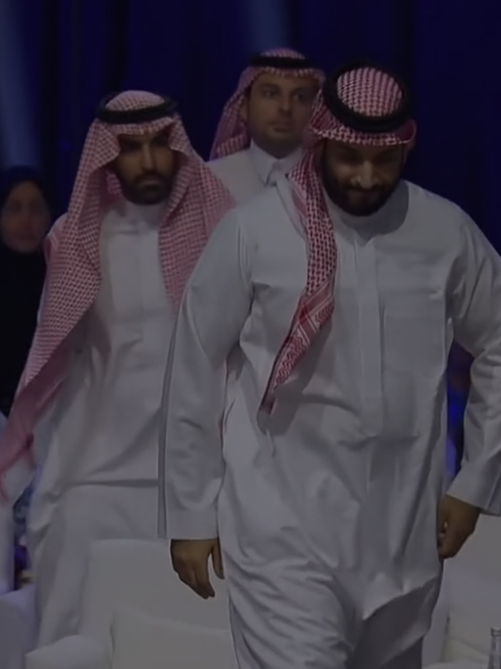 عزنا يا عزنا وقت الزوم🫡🇸🇦#السعودية🇸🇦 #محمد_بن_سلمان #fyp 