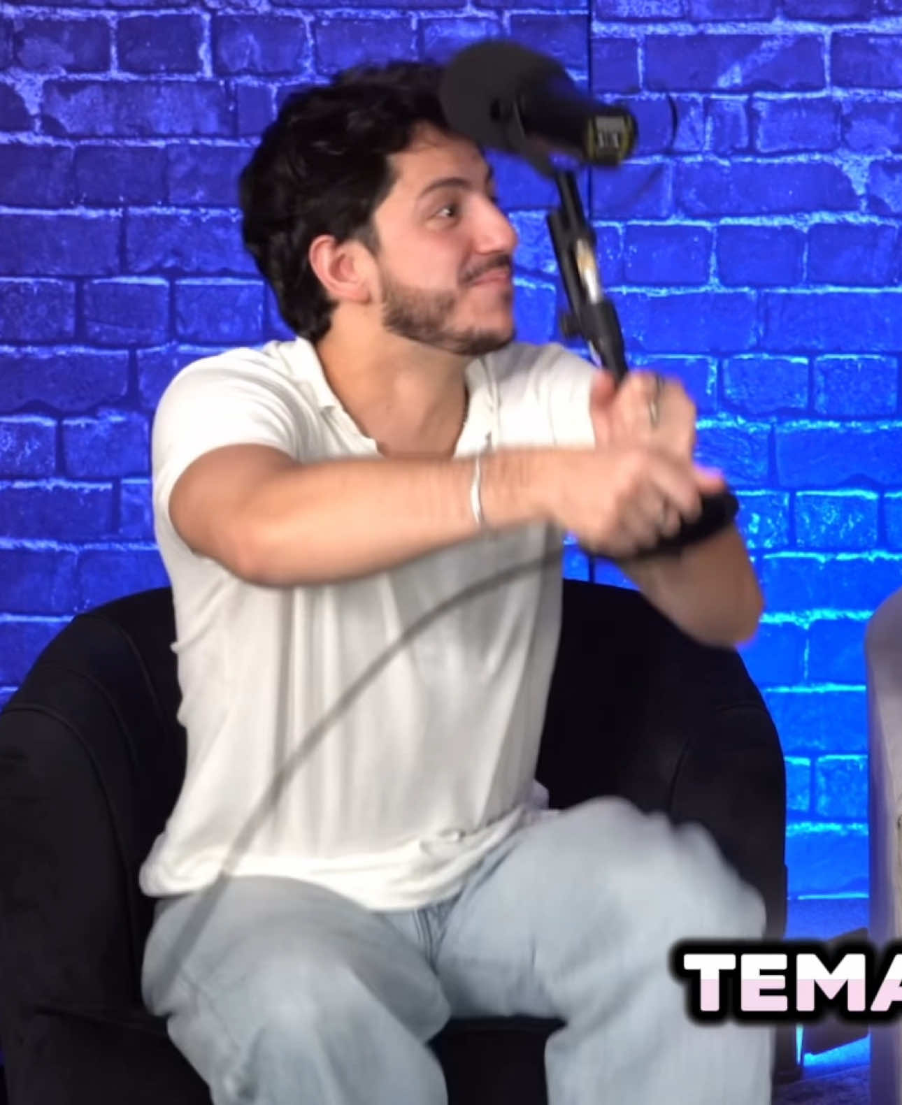 Alejandro Sago está enojado con Zerme en el podcast #alejandrosago #5comentarios #podcastclips #podcasts #podcast #luischaparro #zerme #jessica #malleza 