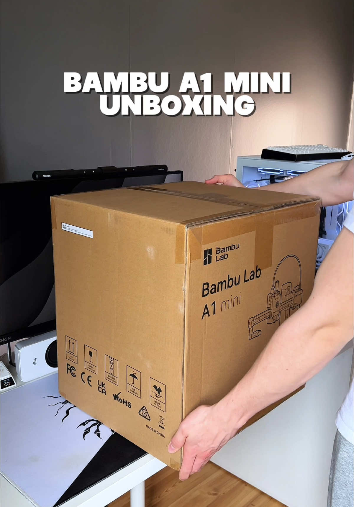 Unbox my 3D printer with me!😎 (Not sponsored) #officialzat #bambulab #bambulaba1mini #a1mini #3dprinter #Tech #technology #unboxing 
