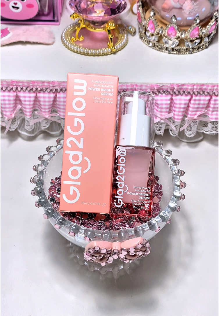 เซรั่มทับทิม บูทผิวใสด้วยไนซ์อซินาไมด์ 10%  #glad2glow #glad2glowpomegranateserum #serumglad2glow #pomegranateniacinamide #แกลดทูโกล 