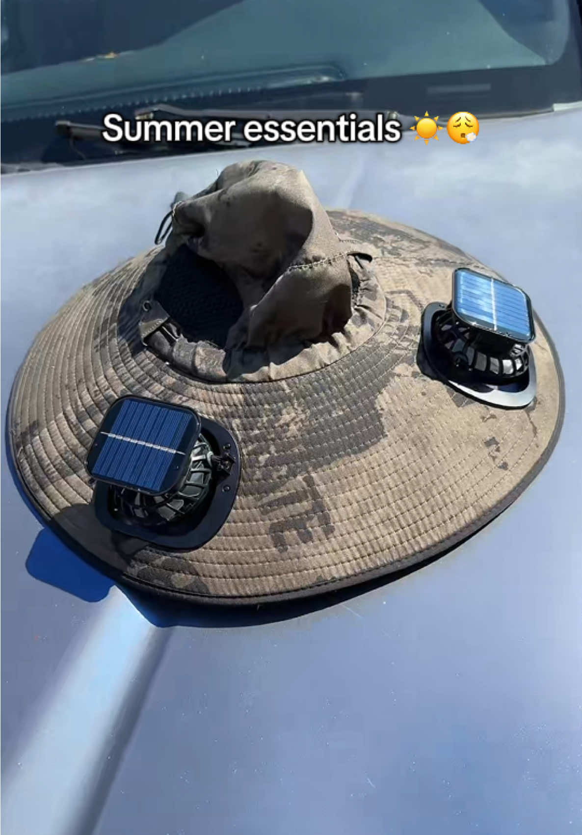 Conquering summer this year with this awesome solar fan hat ☀️😮‍💨 #solarhat #fanhat #solarfanhat #fathersdaygift #fathersdaygiftideas #Outdoors #gardening 