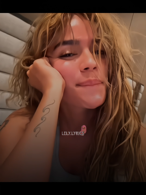 Milagros - Karol G #karolg #parati #rolaskg #lyricsvideos #karolgteamoo #lyrics_songs #karolgmiprincesa #lyricskarolg #milagroskarolg @Karol G 